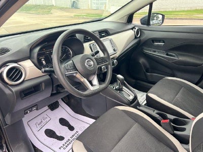 2021 Nissan Versa SV CVT