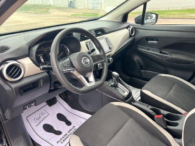2021 Nissan Versa SV CVT