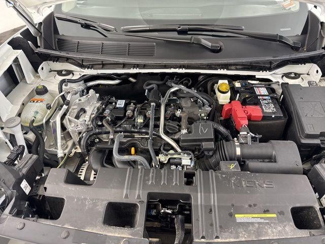 2025 Nissan Kicks SV FWD