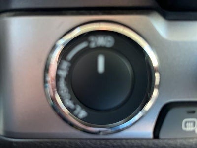 2023 Toyota Tacoma 4WD 4WD SR Double Cab 5' Bed V6 AT (GS)