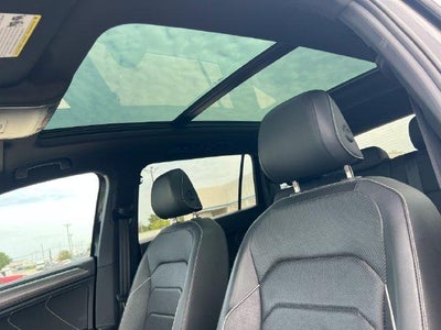 2024 Volkswagen Tiguan 2.0T SEL R-Line 4MOTION