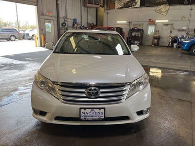2012 Toyota Avalon 4dr Sdn Limited (Natl)