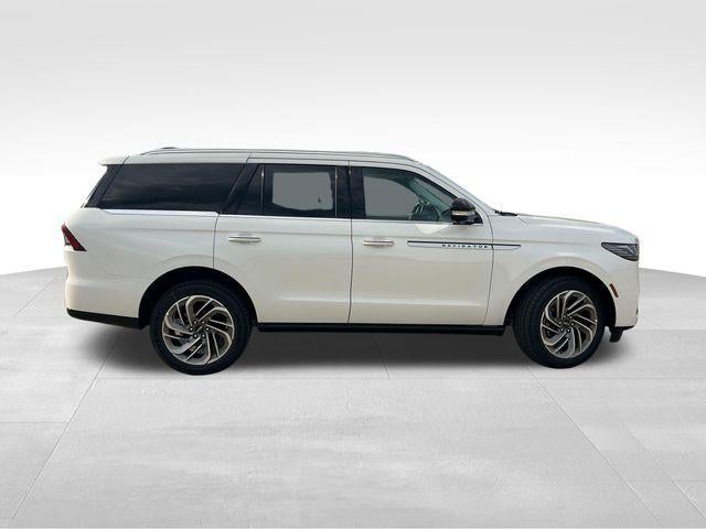 2027 Lincoln Navigator Reserve 4x4