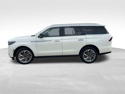 2027 Lincoln Navigator Reserve 4x4