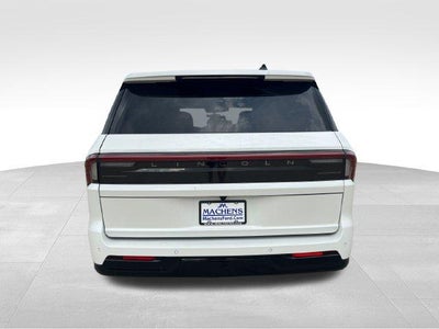 2027 Lincoln Navigator Reserve 4x4