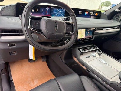 2027 Lincoln Navigator Reserve 4x4