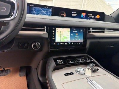 2027 Lincoln Navigator Reserve 4x4