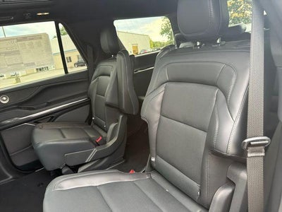 2027 Lincoln Navigator Reserve 4x4