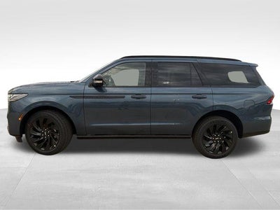 2027 Lincoln Navigator Reserve 4x4