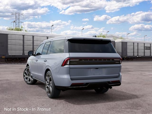 2027 Lincoln Navigator Reserve 4x4