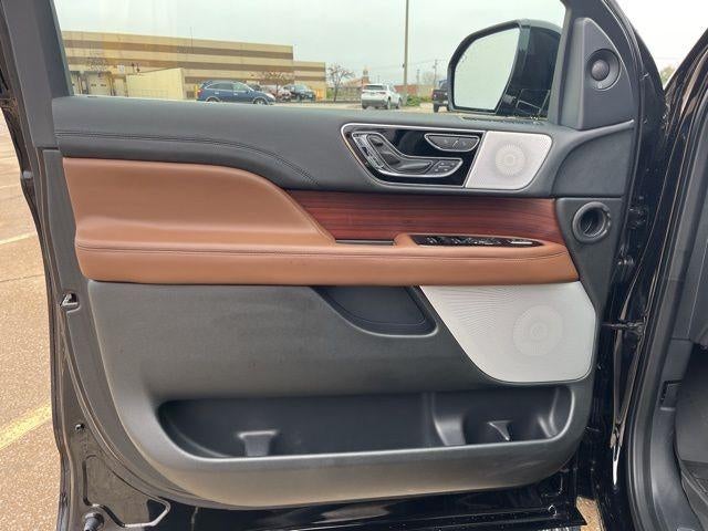 2023 Lincoln Navigator L Reserve 4x4