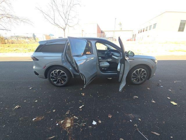 2026 Lincoln Nautilus Reserve AWD