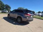 2017 Toyota Highlander XLE V6 AWD (Natl)