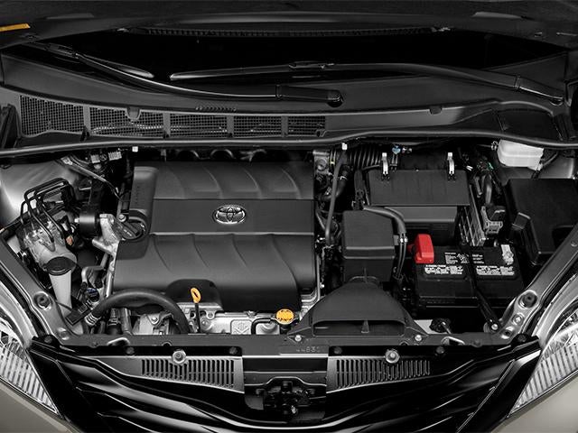 2014 Toyota Sienna 5dr 8-Pass Van V6 LE FWD (Natl)