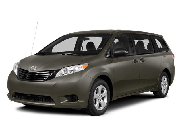 2014 Toyota Sienna 5dr 8-Pass Van V6 LE FWD (Natl)