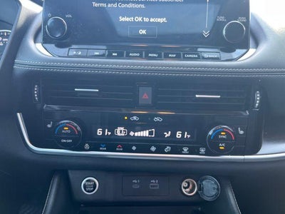 2021 Nissan Rogue FWD SL