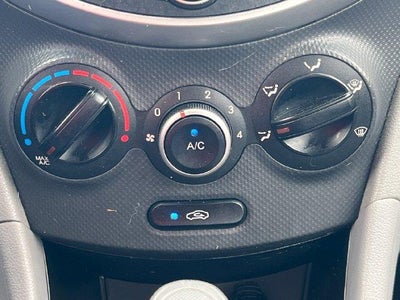 2016 Hyundai ACCENT 4dr Sdn Auto SE