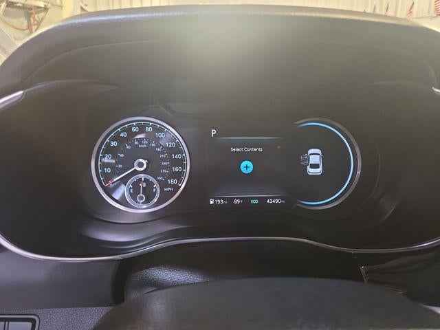 2025 Genesis G70 2.5T RWD