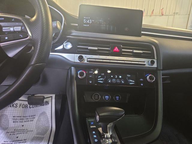 2025 Genesis G70 2.5T RWD