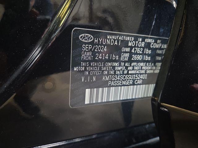 2025 Genesis G70 2.5T RWD