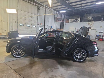 2025 Genesis G70 2.5T RWD