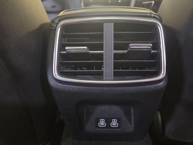 2025 Genesis G70 2.5T RWD