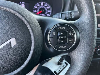 2022 Kia Soul LX IVT