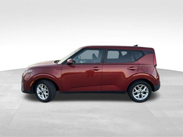 2022 Kia Soul LX IVT