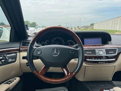 2009 Mercedes-Benz S-Class S 550 4MATIC® Sedan