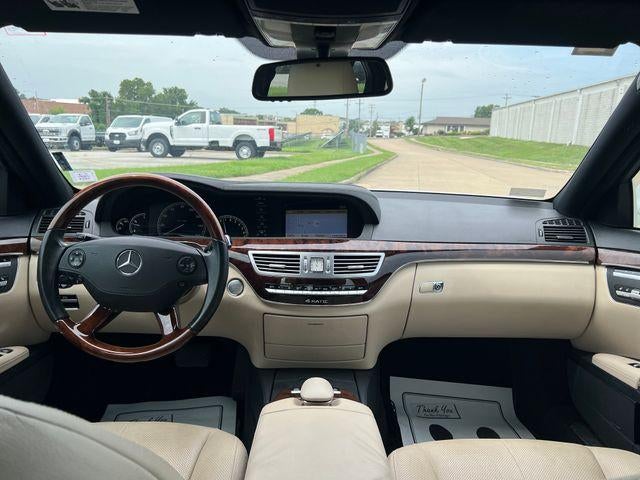 2009 Mercedes-Benz S-Class S 550 4MATIC® Sedan