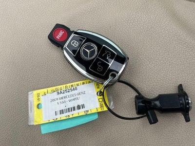 2009 Mercedes-Benz S-Class S 550 4MATIC® Sedan