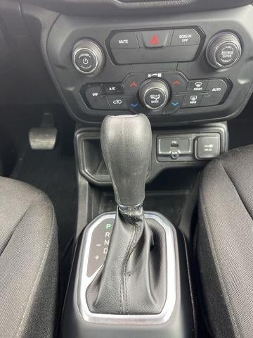 2020 Jeep Renegade Latitude FWD