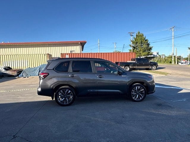 2026 Subaru FORESTER Touring Hybrid