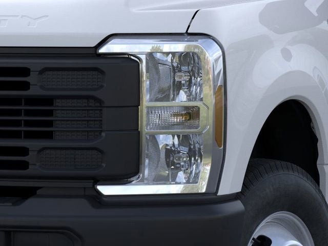 2025 Ford SuperDuty XL DRW