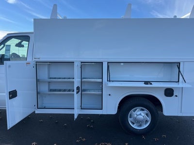 2026 Ford SuperDuty Base Cutaway