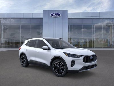 2026 Ford Escape Hybrid Platinum