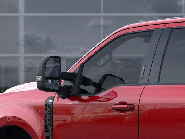 2025 Ford SuperDuty XLT