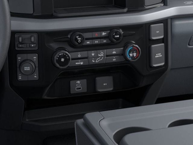 2026 Ford SuperDuty XLT