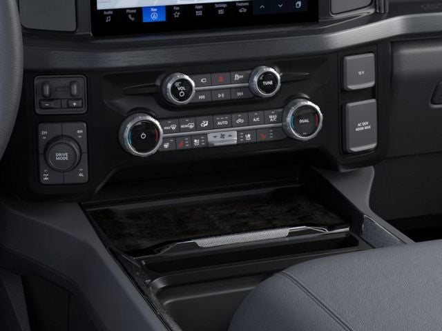 2025 Ford SuperDuty Lariat Chrome Package