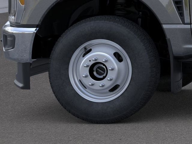 2025 Ford SuperDuty XL DRW