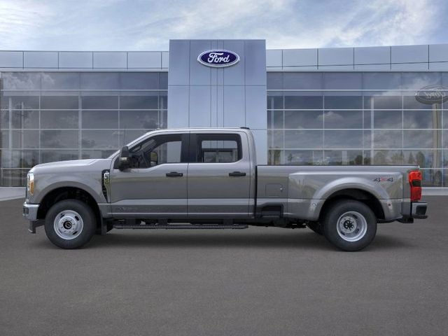 2025 Ford SuperDuty XL DRW