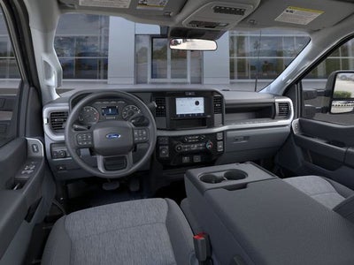 2025 Ford SuperDuty XL DRW