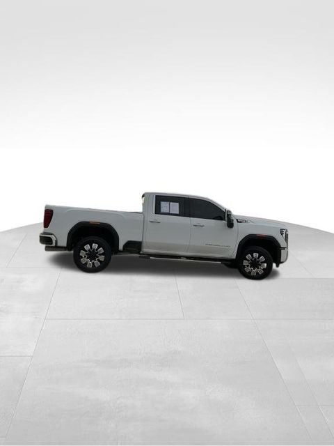 2025 GMC Sierra 3500HD Denali