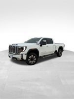2025 GMC Sierra 3500HD Denali