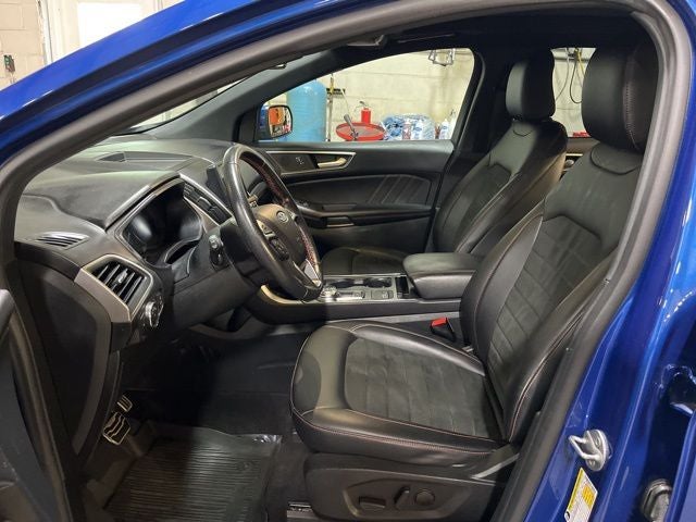 2022 Ford Edge ST Line