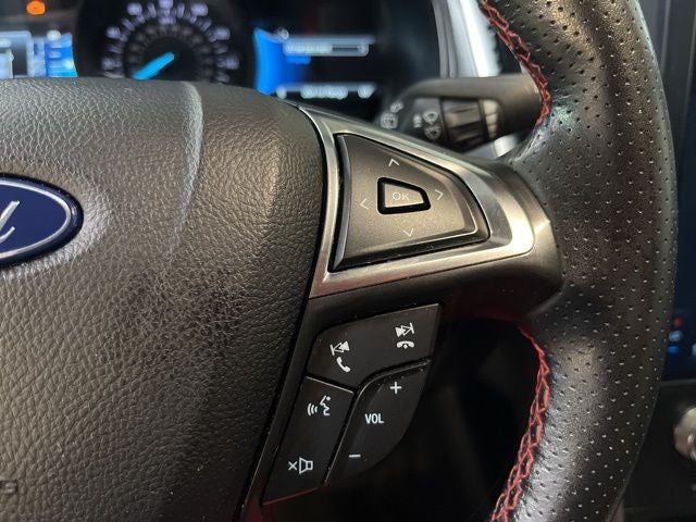 2022 Ford Edge ST Line