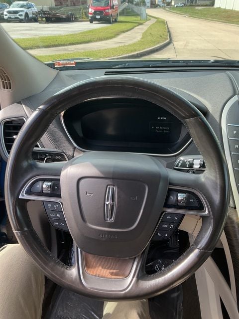 2020 Lincoln Nautilus Reserve