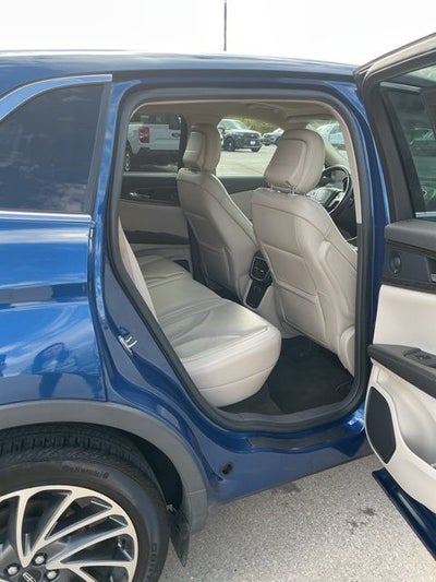 2020 Lincoln Nautilus Reserve