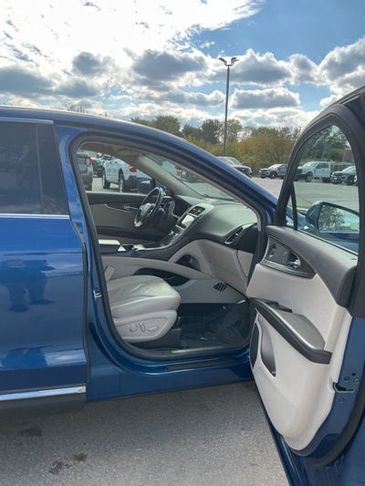 2020 Lincoln Nautilus Reserve