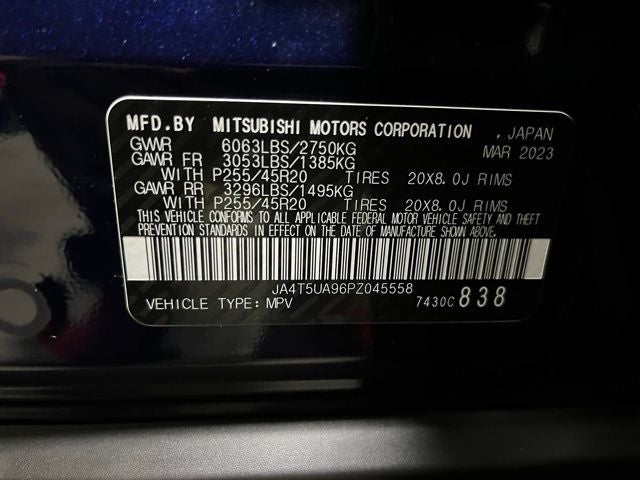 2023 Mitsubishi Outlander PHEV SE